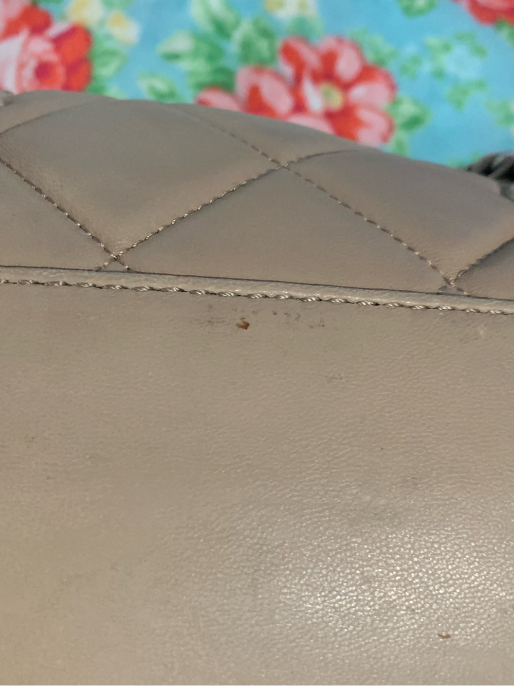 Michael Kors Susannah Beige Quilted Chain-Trim Shoulder Bag Crossbody TT10 - Picture 10 of 14